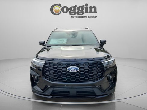 New 2026 Ford Explorer ST-Line image 8