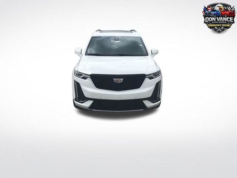 Used 2023 Cadillac XT6 Sport AWD/4WD image 13