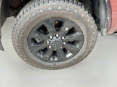 Used 2022 RAM 3500 Limited image 33