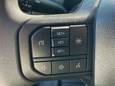 Used 2025 Ford F150 XL image 32