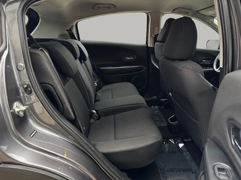 Used 2016 Honda HR-V LX image 18