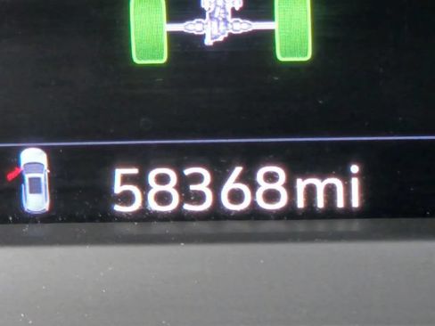 Used 2023 Cadillac XT6 Sport w/ Technology Package AWD/4WD image 35
