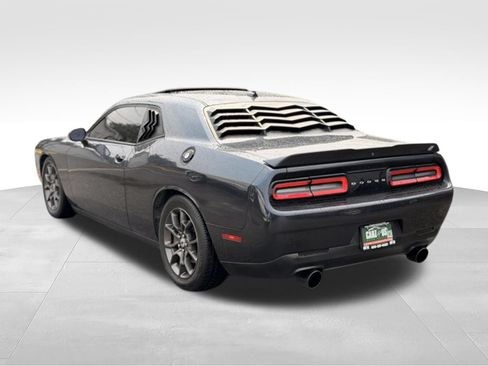 Used 2018 Dodge Challenger GT AWD/4WD image 10