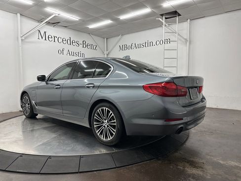 Used 2018 BMW 530e w/ Premium Package 2 image 5