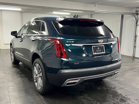 New 2026 Cadillac XT5 Premium Luxury w/ LPO, Floor Liner Package image 3