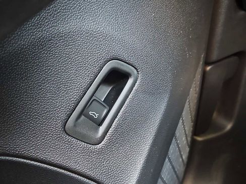 New 2026 Volkswagen Atlas Peak Edition AWD/4WD image 22
