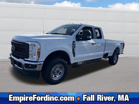Used 2023 Ford F350 XL w/ FX4 Off-Road Package AWD/4WD image 1