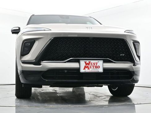 New 2026 Buick Enclave Sport Touring w/ LPO, Floor Liner Package image 36