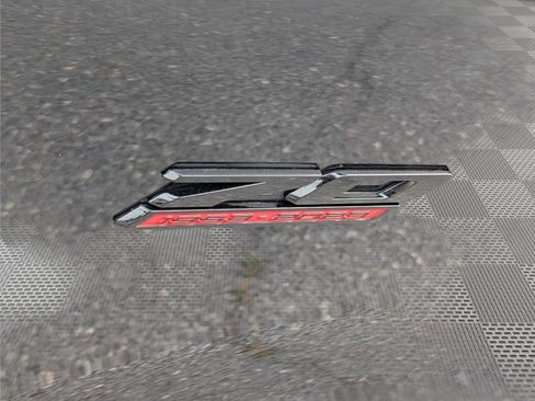 Used 2023 Chevrolet Corvette Stingray Premium Cpe RWD image 9