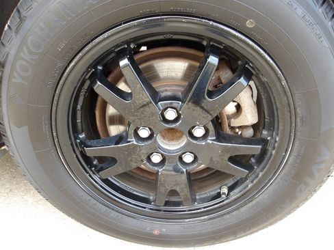 Used 2015 Toyota Prius Two image 41