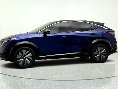 Used 2025 Nissan Ariya FWD image 8
