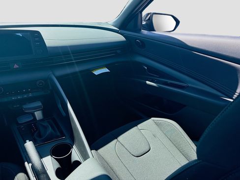 New 2026 Hyundai Elantra Sport image 16