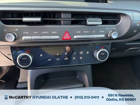 Used 2026 Hyundai Palisade SEL FWD image 30