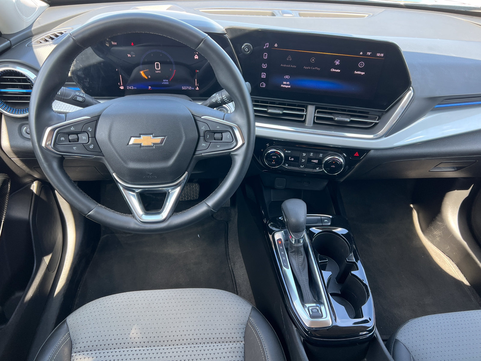 Certified 2024 Chevrolet Trax LT w/ Driver Confidence Package FWD image 2