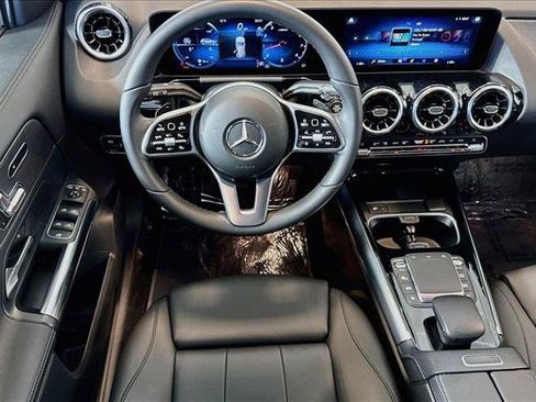 Used 2023 Mercedes-Benz GLA 250 4MATIC image 20