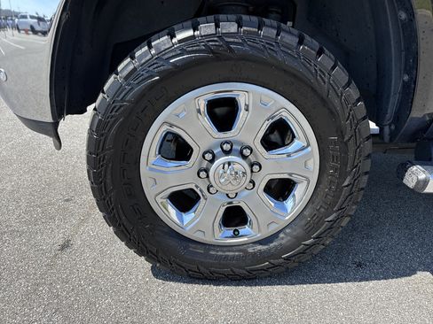 Used 2016 RAM 2500 Laramie w/ Convenience Group AWD/4WD image 13
