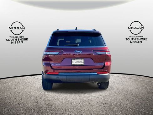 Used 2022 Jeep Grand Cherokee L Limited image 7