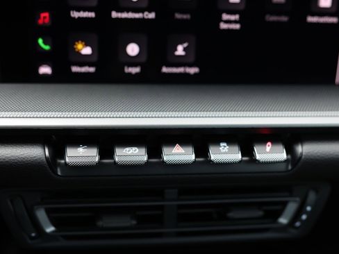 Used 2023 Porsche 911 Carrera 4S w/ Sport Package image 42