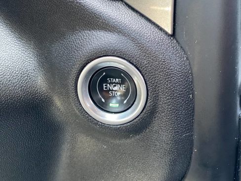 Used 2020 Chevrolet Silverado 1500 RST w/ All-Star Edition image 13