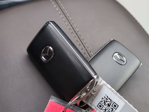 Used 2025 MAZDA CX-30 2.5 Turbo w/ Premium Package image 35