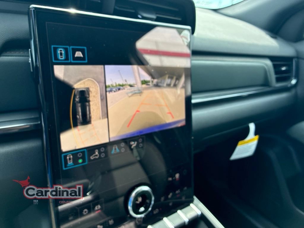 New 2027 GMC Terrain AT4 w/ Convenience Package III AWD/4WD image 9