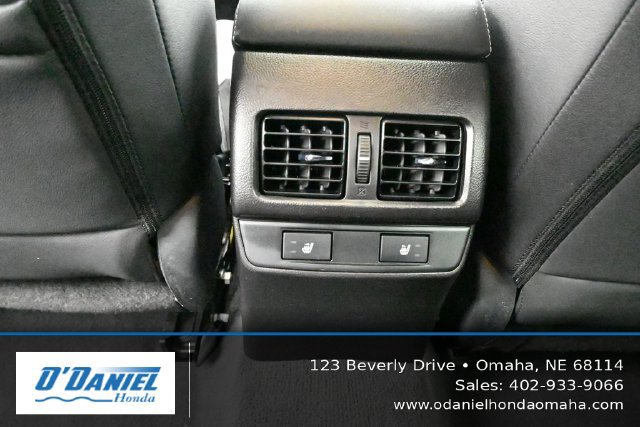 Used 2016 Subaru Outback 2.5i Limited AWD/4WD image 37