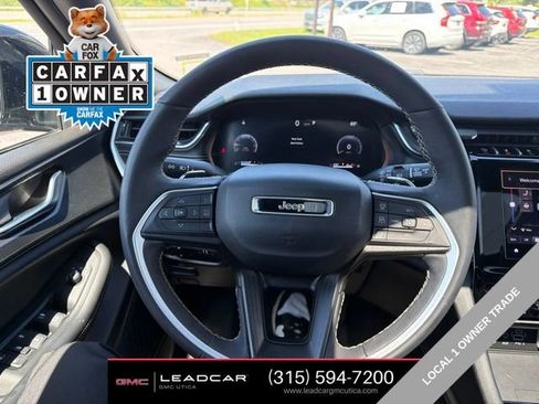 Used 2024 Jeep Grand Cherokee Altitude AWD/4WD image 23