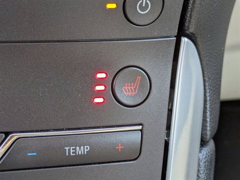 Used 2016 Ford Edge Titanium w/ Technology Package image 25