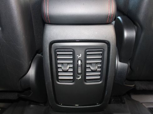 Certified 2023 Dodge Durango GT w/ Blacktop Package AWD/4WD image 25