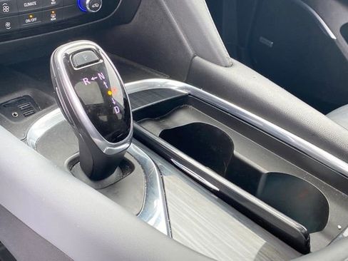 Certified 2020 Buick Enclave Essence w/ Sound and Sites Package image 13