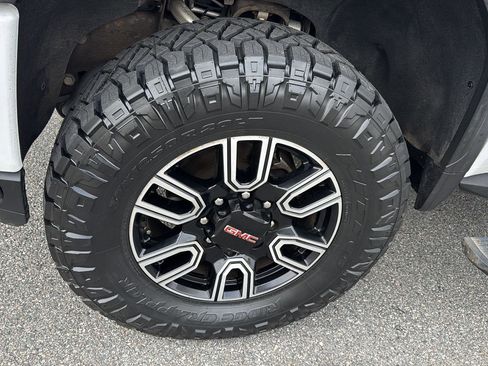 Used 2021 GMC Sierra 2500 AT4 w/ Gooseneck/5TH Wheel Package image 32