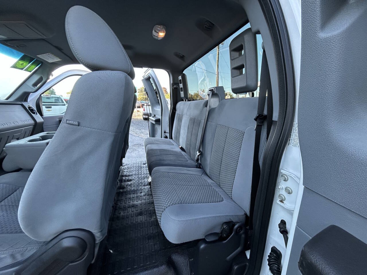 Used 2016 Ford F350 XL w/ Power Equipment Group AWD/4WD image 21