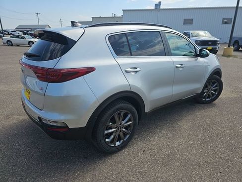 Used 2020 Kia Sportage S w/ S Premium Package AWD/4WD image 5