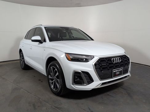 Certified 2024 Audi Q5 2.0T Premium image 28