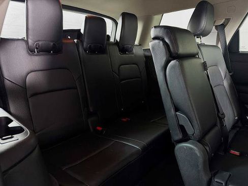 Certified 2023 Nissan Pathfinder SL AWD/4WD image 24