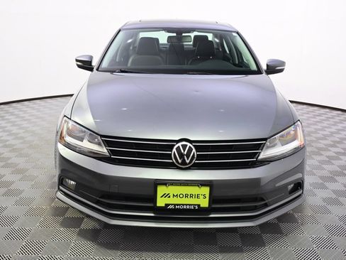 Used 2017 Volkswagen Jetta SEL FWD image 10