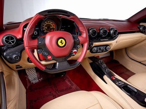 Used 2016 Ferrari F12 Berlinetta image 5