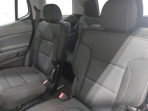 Used 2023 GMC Acadia SLE w/ Driver Convenience Package AWD/4WD image 15