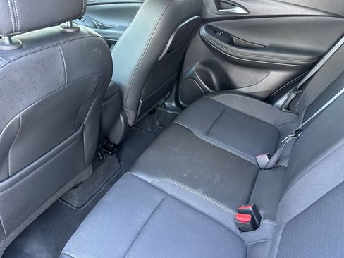 Certified 2023 Buick Encore GX Preferred w/ Cold Weather Comfort Package FWD image 13