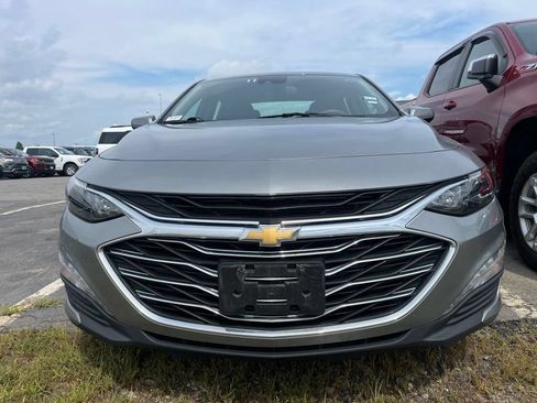 Used 2023 Chevrolet Malibu LT FWD image 1