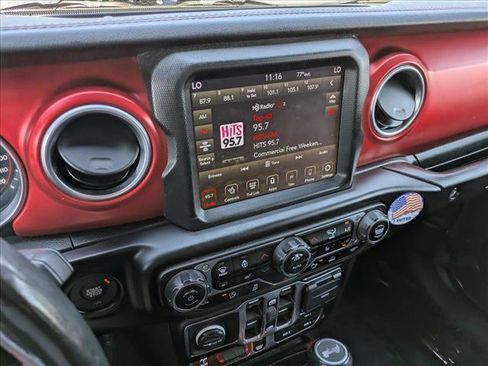 Used 2021 Jeep Wrangler Unlimited Rubicon AWD/4WD image 12