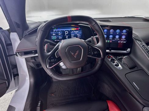 Used 2023 Chevrolet Corvette Stingray Premium Cpe w/ Z51 Performance Package RWD image 15
