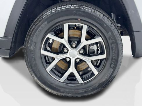 Used 2024 Jeep Grand Cherokee L Limited w/ Luxury Tech Group II image 60