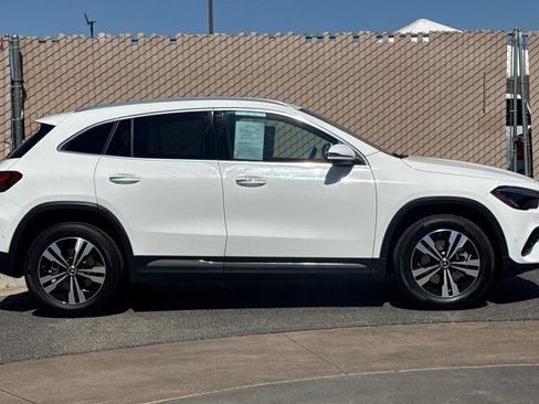 Used 2025 Mercedes-Benz GLA 250 image 3
