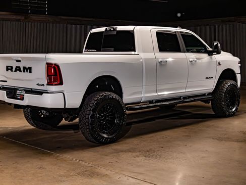 Used 2026 RAM 2500 Laramie w/ Night Edition AWD/4WD image 10