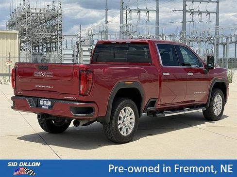 Used 2020 GMC Sierra 2500 Denali w/ Denali Ultimate Package AWD/4WD image 4