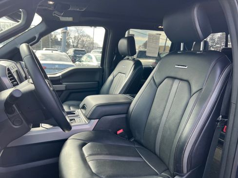 Certified 2019 Ford F150 Platinum w/ Equipment Group 701A Luxury image 9