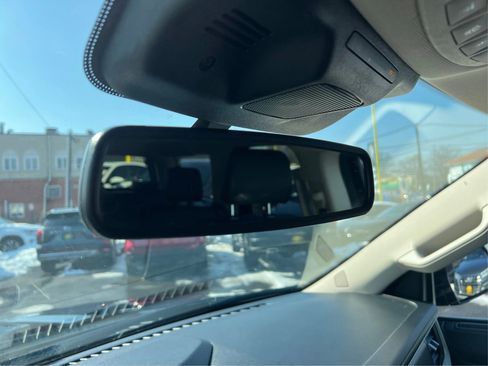 Used 2024 Ford Expedition Max XLT image 14