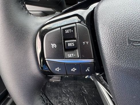 Certified 2025 Ford Escape Active w/ Cold Weather Package image 22