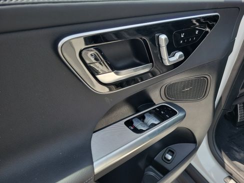 Certified 2026 Mercedes-Benz GLC 300 image 17